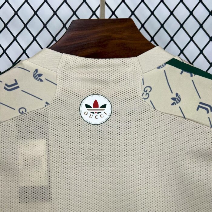 Mens Juventus 2024/25 Gucci Joint Edition Jersey 4