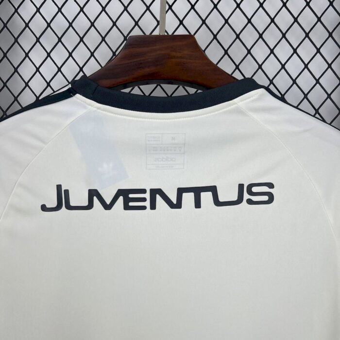 Mens Juventus 2024/25 3 Stripes Originals Jersey 2