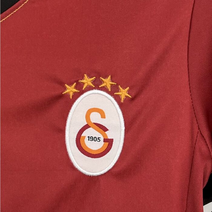 Kids Galatasarays 2024/25 Home Kit 9