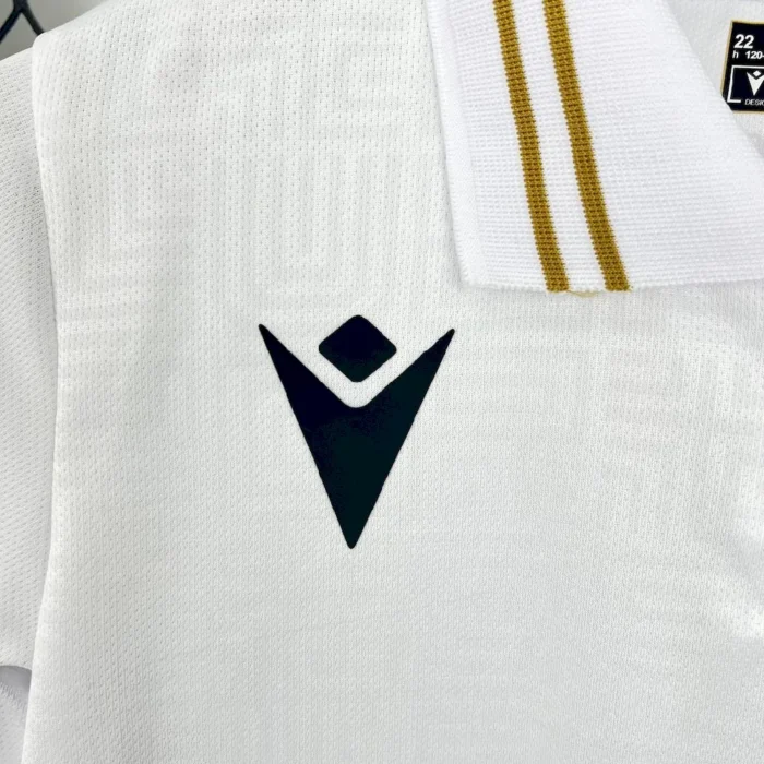 Kids Vitoria de Guimaraes 2024/25 Home Kit 8