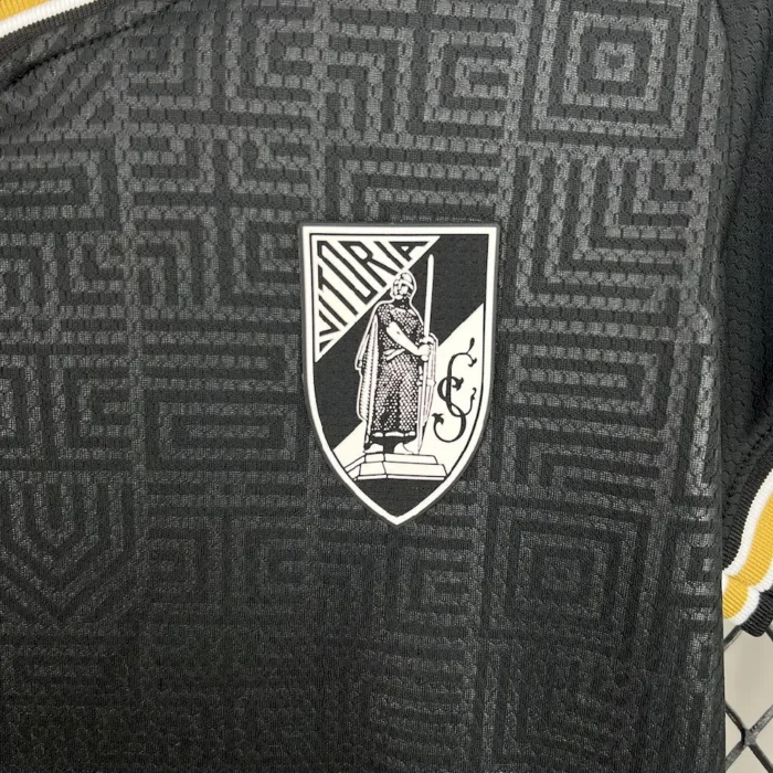Kids Vitoria de Guimaraes 2024/25 Away Kit 9