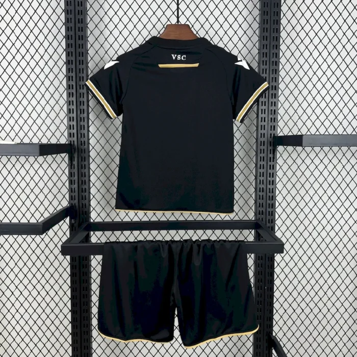 Kids Vitoria de Guimaraes 2024/25 Away Kit 1