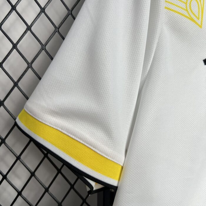 Mens Real Madrid 2024/25 White and black Mamba Jersey 5