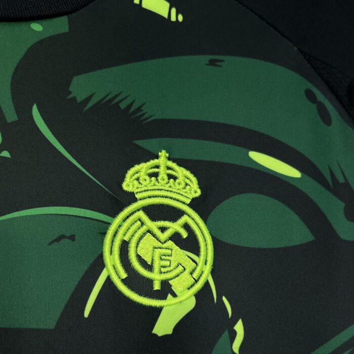 Mens Real Madrid 2024/25 Green and black Jersey 2