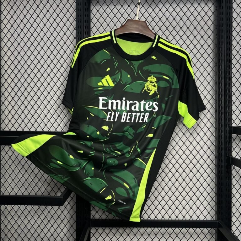 Mens Real Madrid 2024/25 Green and black Jersey