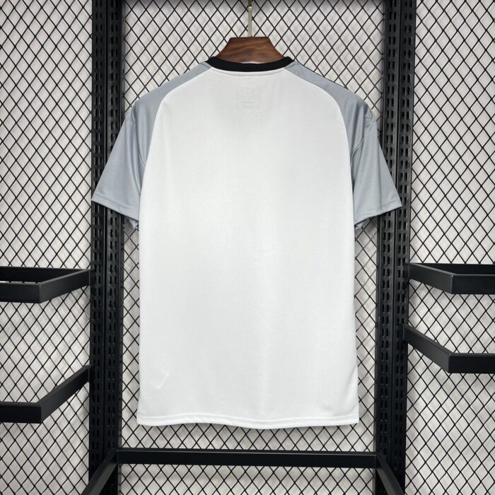 Mens Juventus 2024/25 Pre-Match Jersey 1