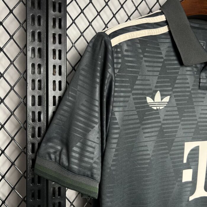 Mens Bayern Munich 2024/25 Oktoberfest Jersey 4