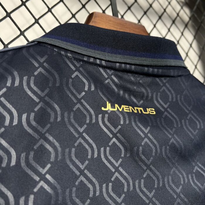 Kids Juventus 2024/25 Third Kit 2