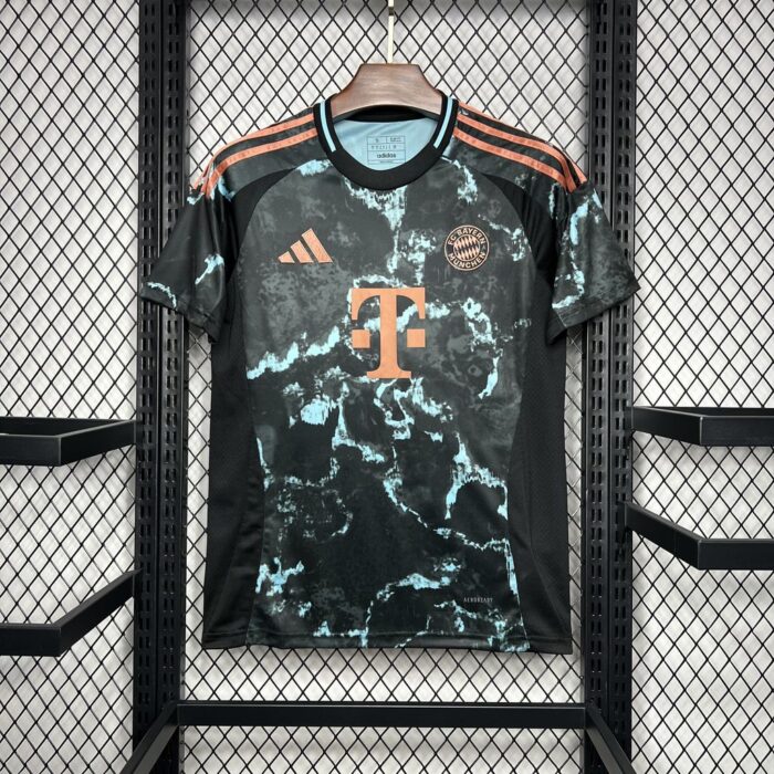 Mens Bayern Munich 2024/25 Away Jersey 8
