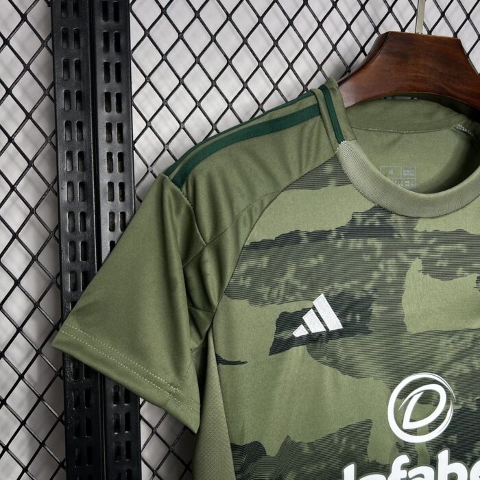Mens Celtic 2024/25 Third Jersey 3