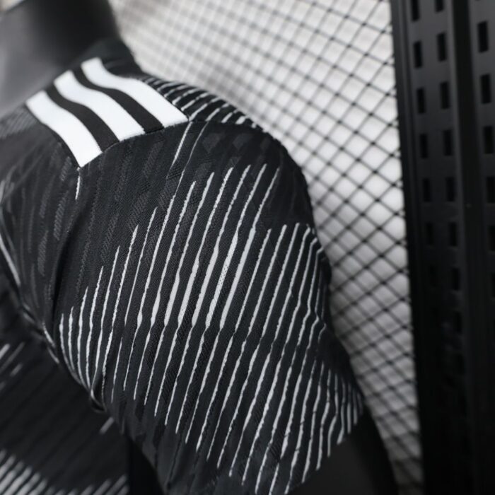 Mens Japan 2024/25 Black Jersey Player Version 6