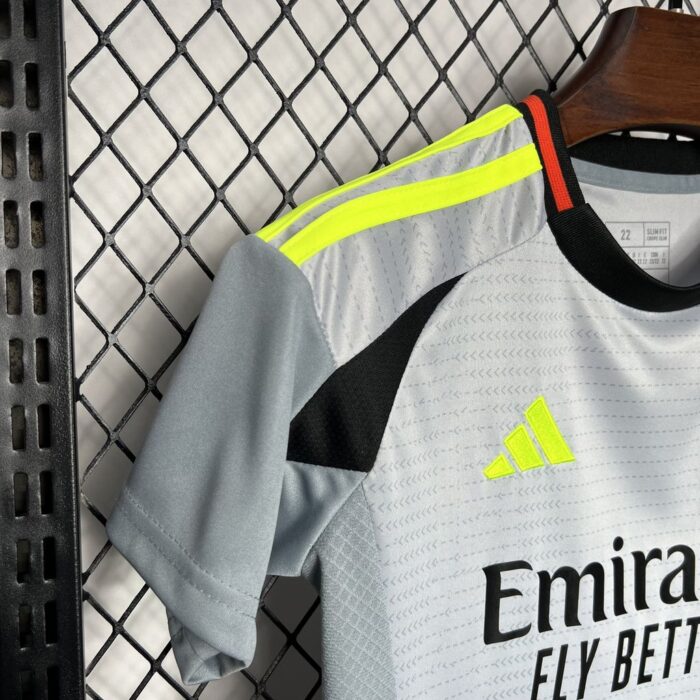 Kids Benfica 2024/25 Third Kit 7