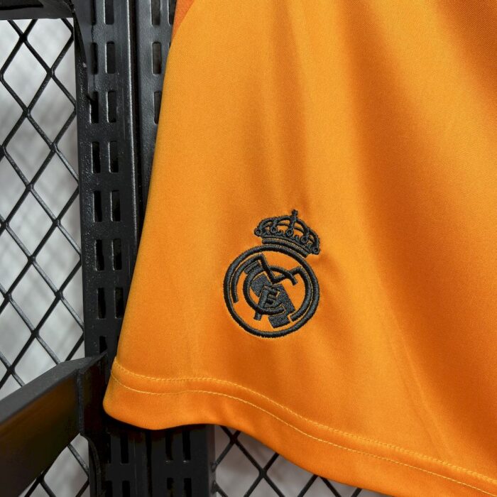Mens Real Madrid 2024/25 Away Shorts 3