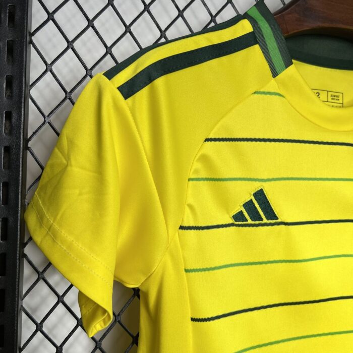 Kids Celtic 2024/25 Away Kit 4
