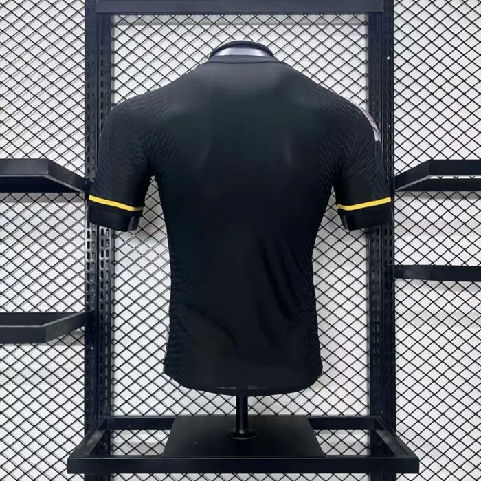 Mens Real Madrid 2024/25 Rose Edition Jersey Player Version 1
