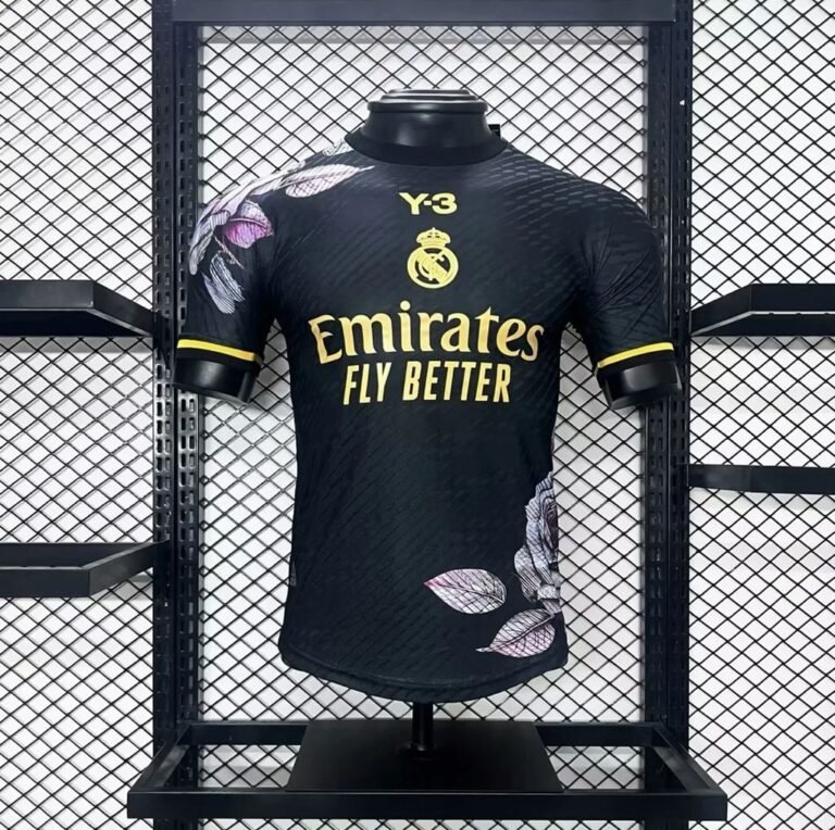 Mens Real Madrid 2024/25 Rose Edition Jersey Player Version
