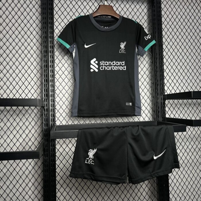 Kids Liverpool 2024/25 Away Kit 4