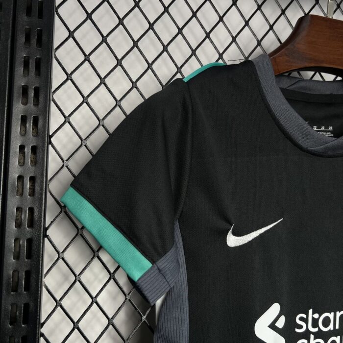 Kids Liverpool 2024/25 Away Kit 3