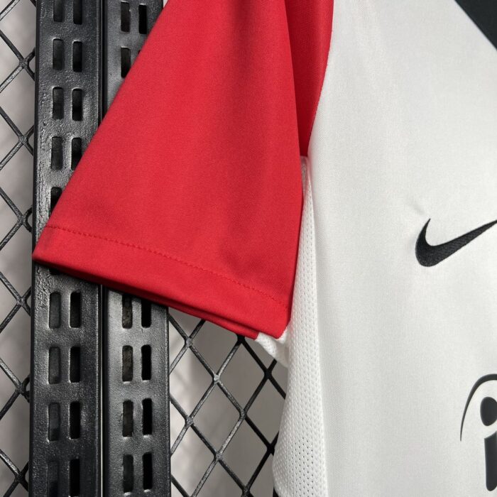 Mens Eintracht Frankfurt 2024/25 Home Jersey 8