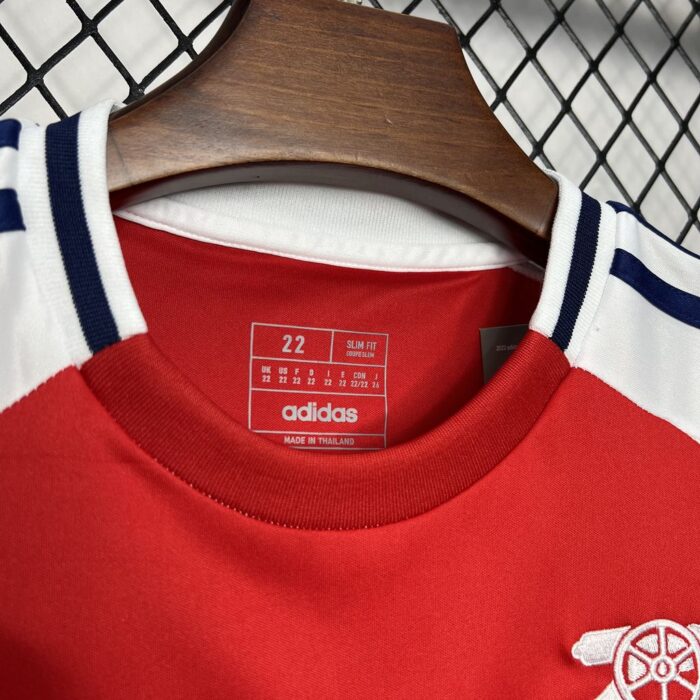 Kids Arsenal 2024/25 Home Kit 6