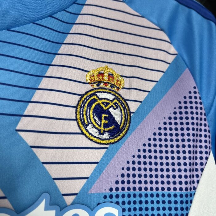 Kids Real Madrid 2024/25 Goalkeeper Kit 2