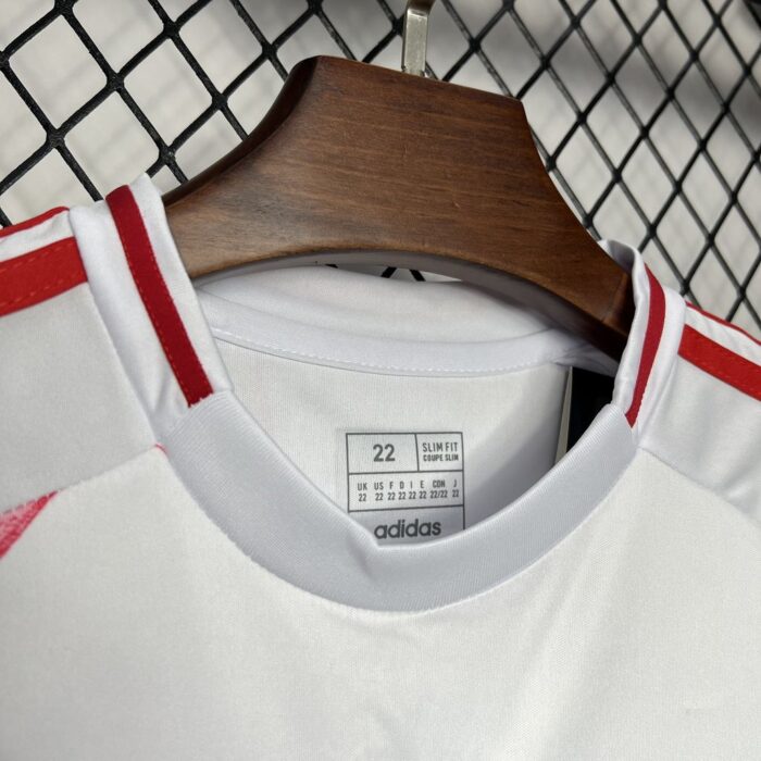 Kids Japan 2024/25 Away Kit 4