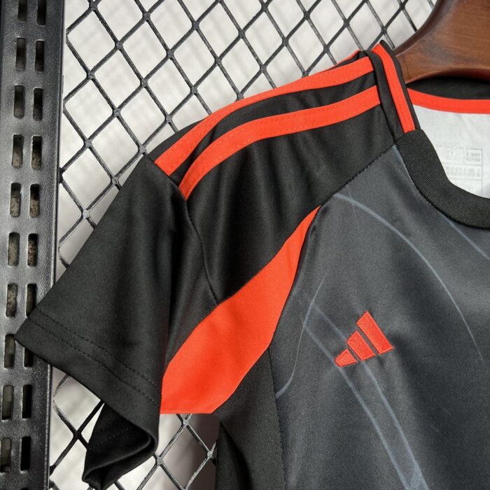 Kids Colombia 2024/25 Away Kit 4