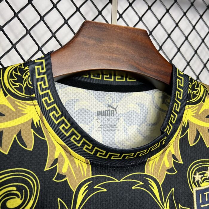 Mens Italy 2022/23 Versace Co-Branded Edition Jersey-Gold 5
