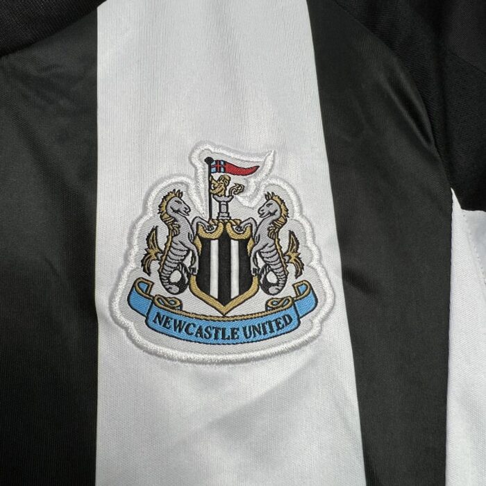 Kids Newcastle United 2024/25 Home Kit 5