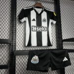 Kids Newcastle United 2024/25 Home Kit 3