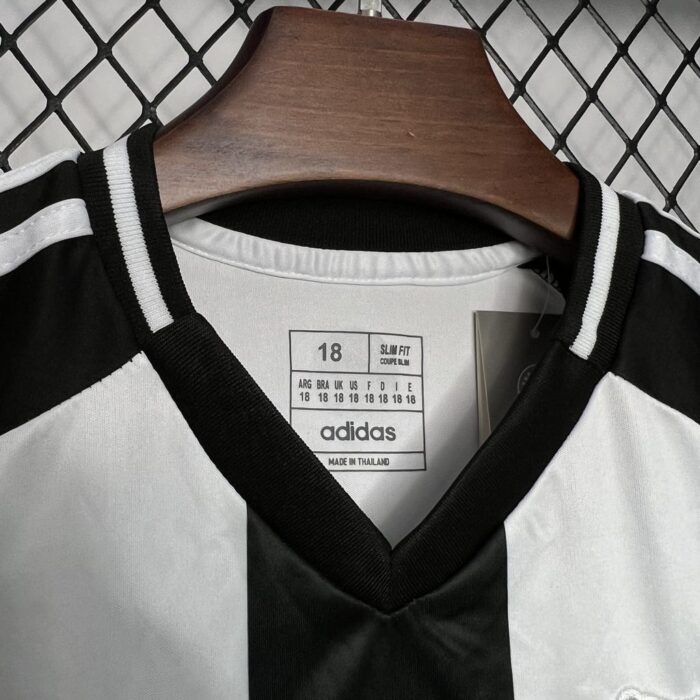 Kids Newcastle United 2024/25 Home Kit 2
