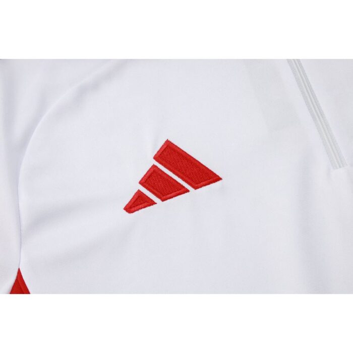 Kids Bayern Munich 2025/26 Half-Zip Sweater+Pant 815 4