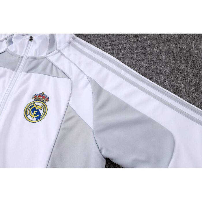 Kids Real Madrid 2025/26 Tracksuit 2