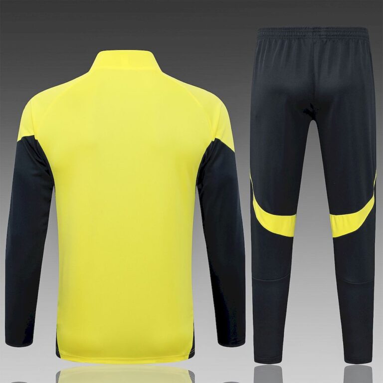 Kids Real Madrid 2025/26 Tracksuit 1