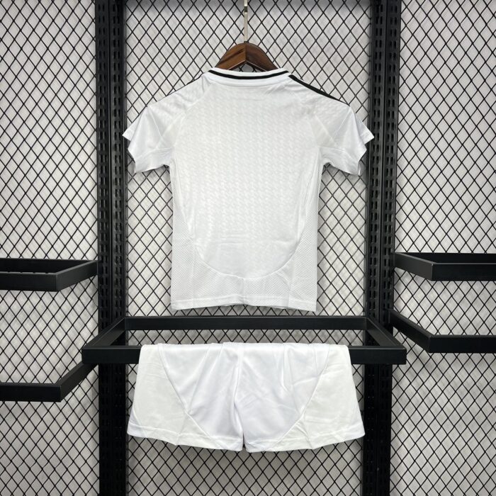 Kids Real Madrid 2024/25 Home Kit 1