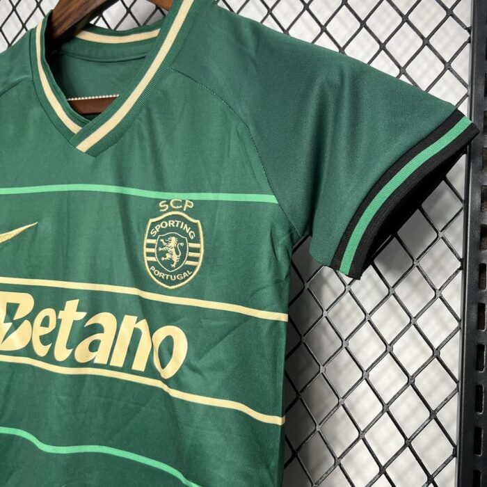 Kids Sporting CP 2024/25 Away Kit 4