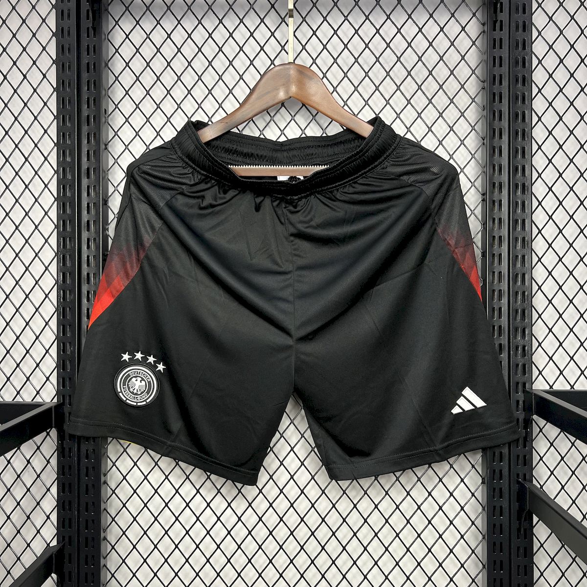 2024060920132169.jpg Mens Germany 2024/25 Home Shorts 4
