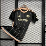 Mens Bayern Munich 2024/25 Jersey 2