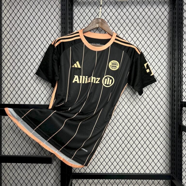 Mens Bayern Munich 2024/25 Jersey 2