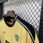 Retro Sporting CP 2003/04 Away Jersey 3