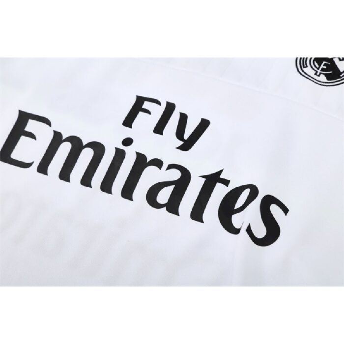 Mens Real Madrid 2015/16 1/4 Zip Sweatshirt Retro Style 8