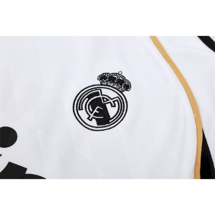 Mens Real Madrid 2011/12 1/4 Zip Sweatshirt Retro Style 8