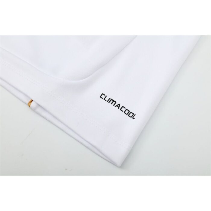 Mens Real Madrid 2011/12 1/4 Zip Sweatshirt Retro Style 5