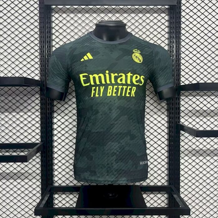 Mens Real Madrid 2024/25 Jersey Player Version 3