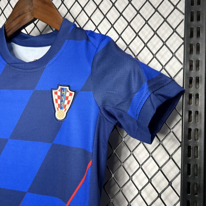 Kids Croatia 2024/25 Away Kit 4