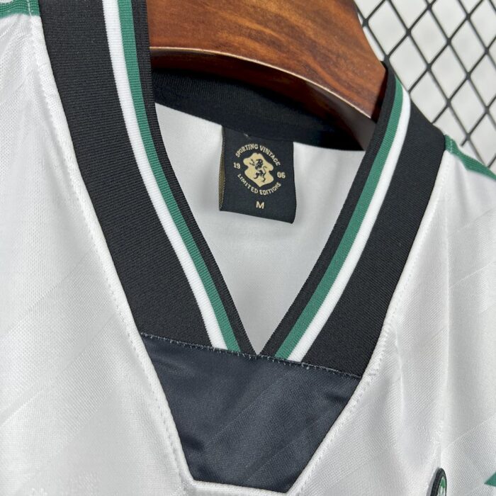Mens Sporting CP 2025/26 Special Retro Jersey Small size 2 6