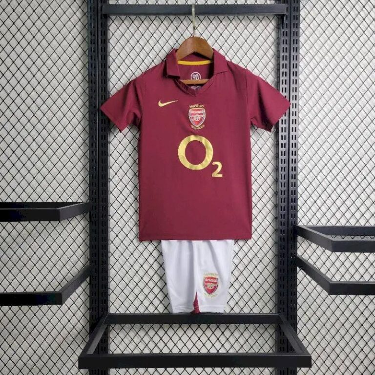 Retro Arsenal 2005/06 Home Kids Kit 8