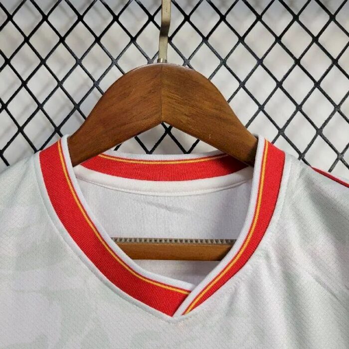 Kids Liverpool 2024/25 Third Kit 5