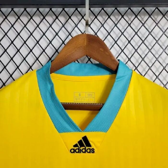 Mens Bayern Munich 2023/24 Jersey 3