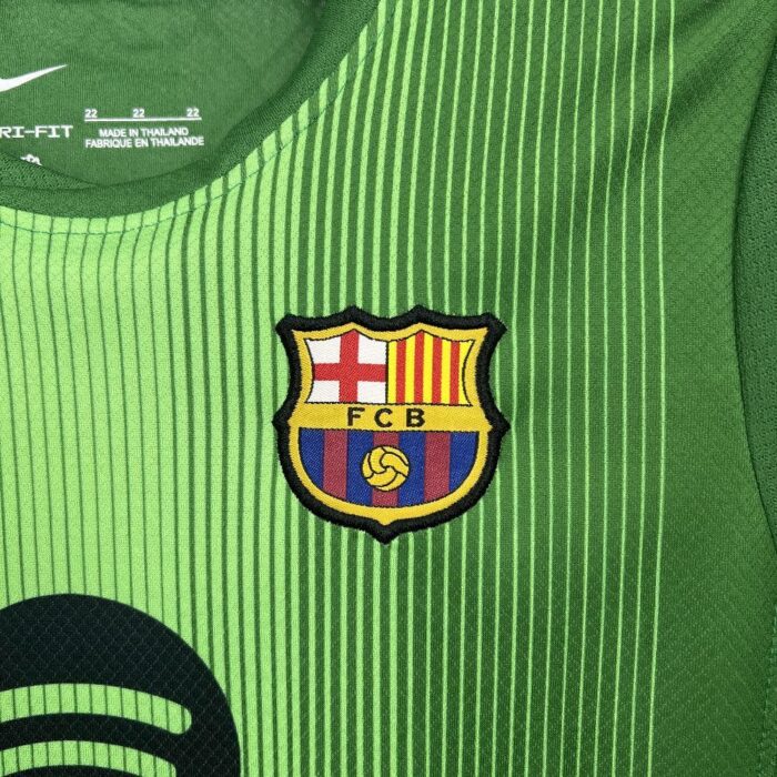Kids Barcelona 2025/26 Goalkeeper Kit 2